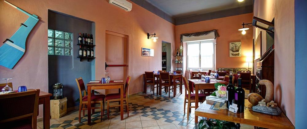 Hotel Del Borgo Sestri Levante Esterno foto