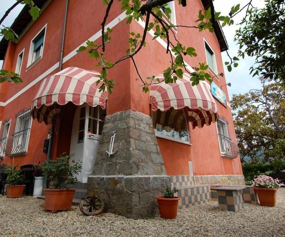 Hotel Del Borgo Sestri Levante Esterno foto