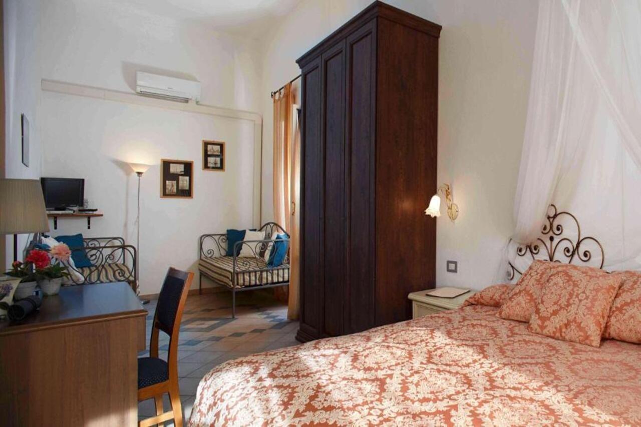 Hotel Del Borgo Sestri Levante Esterno foto